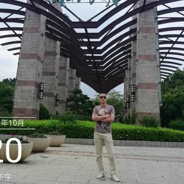 40岁岁四川单身帅哥 - 乌鲁木齐吉缘网