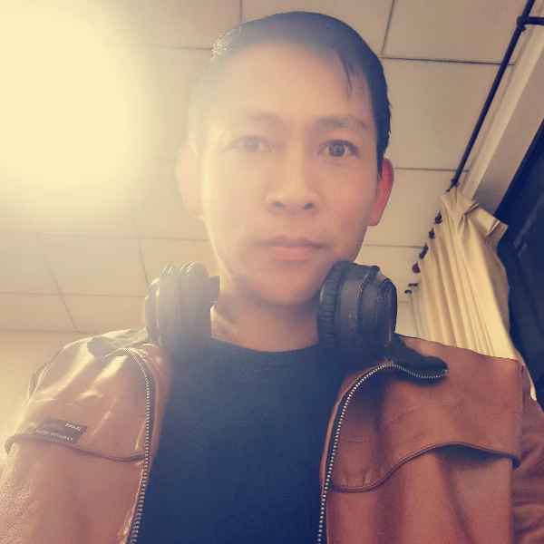 43岁岁河北单身帅哥 - 乌鲁木齐吉缘网