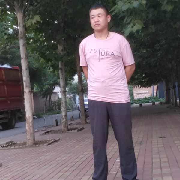 35岁岁河北单身帅哥 - 乌鲁木齐吉缘网