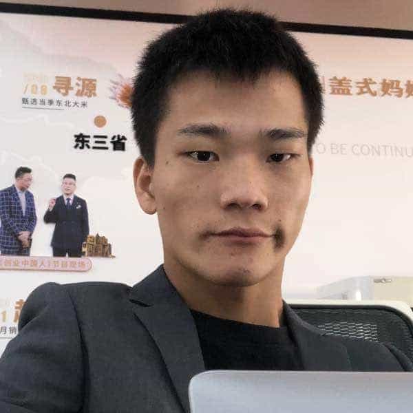 28岁岁湖南单身帅哥 - 乌鲁木齐吉缘网