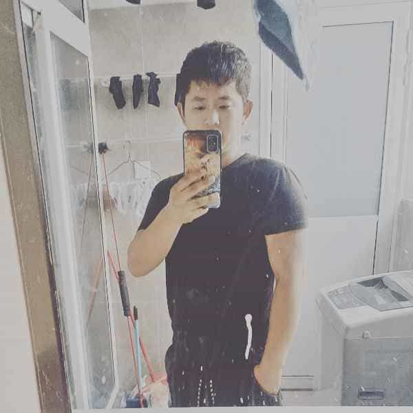 31岁岁河南单身帅哥 - 乌鲁木齐吉缘网