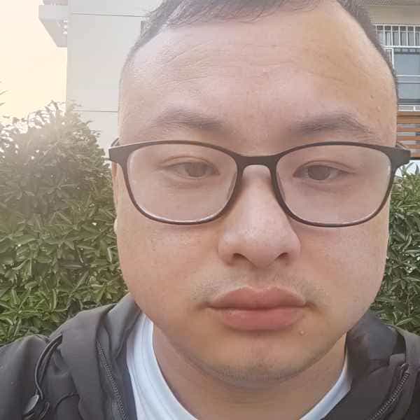 35岁岁浙江单身帅哥 - 乌鲁木齐吉缘网