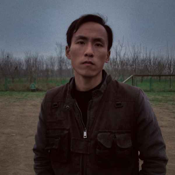31岁岁陕西单身帅哥 - 乌鲁木齐吉缘网