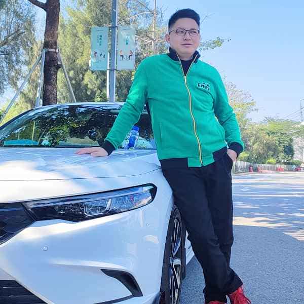 31岁岁湖北单身帅哥 - 乌鲁木齐吉缘网