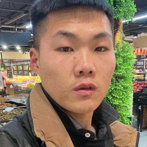 28岁岁河南单身帅哥 - 乌鲁木齐吉缘网