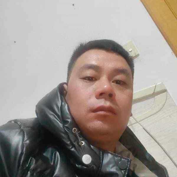 35岁岁河北单身帅哥 - 乌鲁木齐吉缘网
