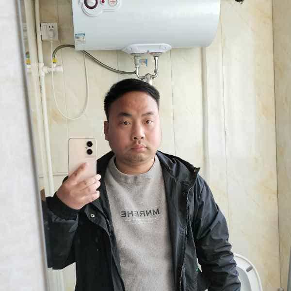 35岁岁安徽单身帅哥 - 乌鲁木齐吉缘网