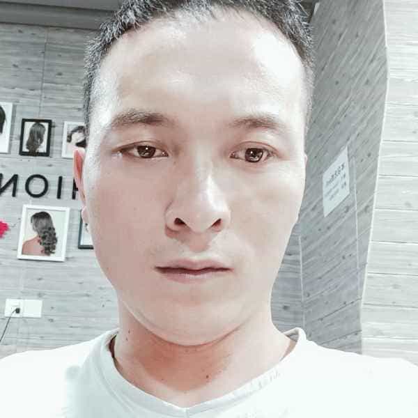 35岁岁陕西单身帅哥 - 乌鲁木齐吉缘网