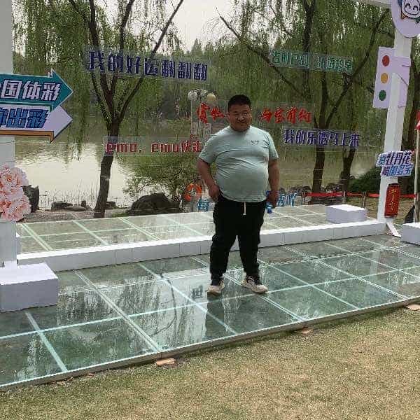 32岁岁河南单身帅哥 - 乌鲁木齐吉缘网