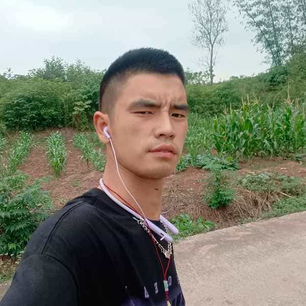 35岁岁四川单身帅哥 - 乌鲁木齐吉缘网