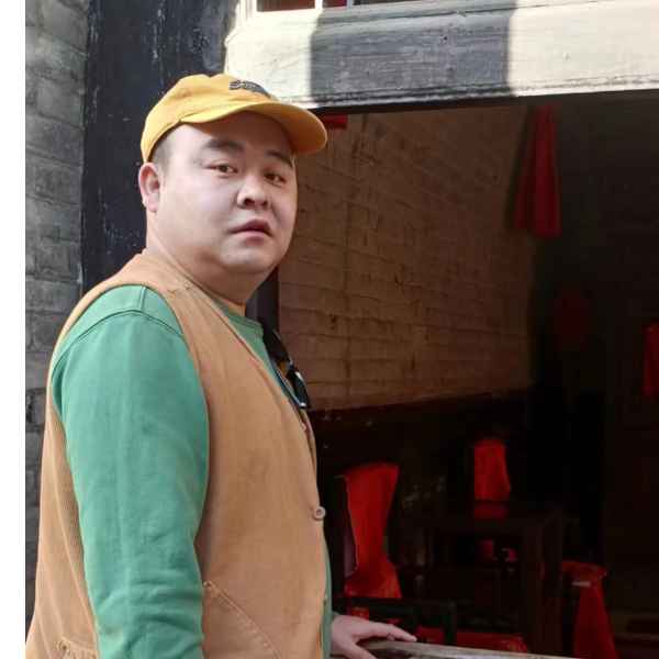 35岁岁陕西单身帅哥 - 乌鲁木齐吉缘网