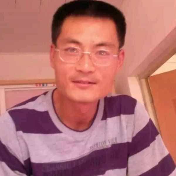 48岁岁山东单身帅哥 - 乌鲁木齐吉缘网