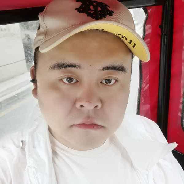 37岁岁陕西单身帅哥 - 乌鲁木齐吉缘网