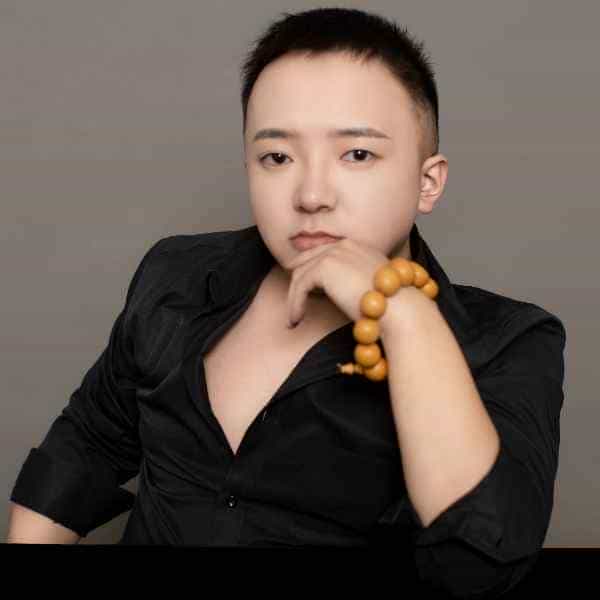 32岁岁山东单身帅哥 - 乌鲁木齐吉缘网