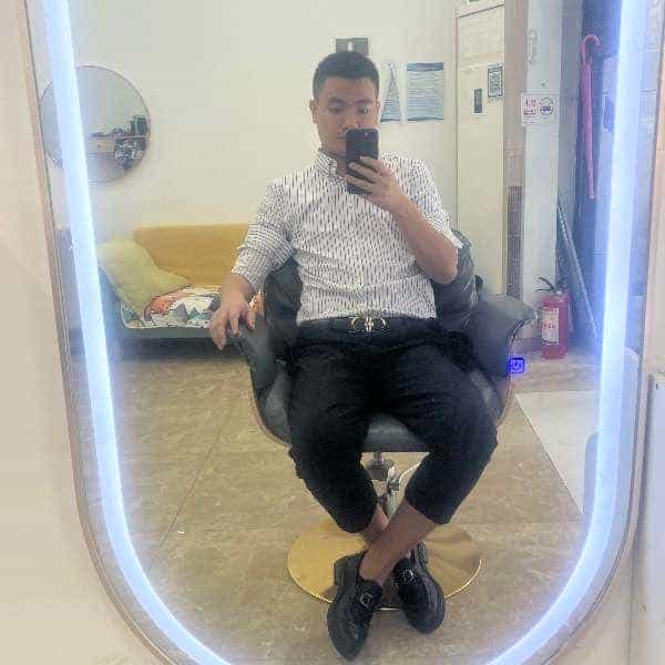 26岁岁湖南单身帅哥 - 乌鲁木齐吉缘网