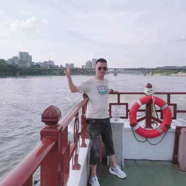 29岁岁四川单身帅哥 - 乌鲁木齐吉缘网
