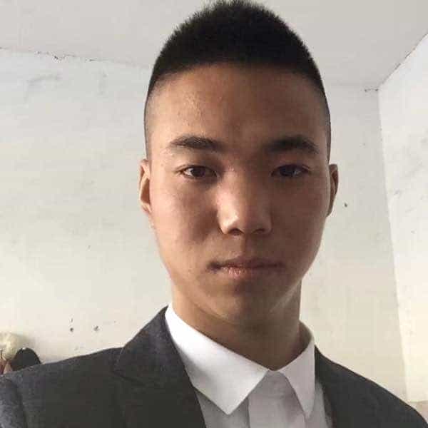 28岁岁陕西单身帅哥 - 乌鲁木齐吉缘网