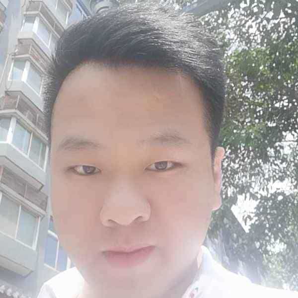 35岁岁陕西单身帅哥 - 乌鲁木齐吉缘网