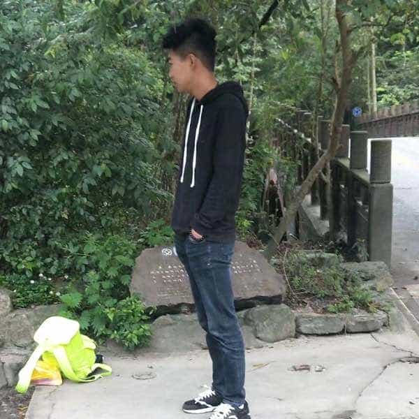 27岁岁四川单身帅哥 - 乌鲁木齐吉缘网