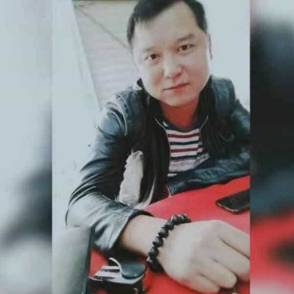40岁岁湖南单身帅哥 - 乌鲁木齐吉缘网