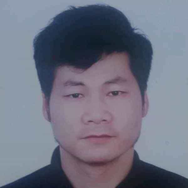 37岁岁陕西单身帅哥 - 乌鲁木齐吉缘网