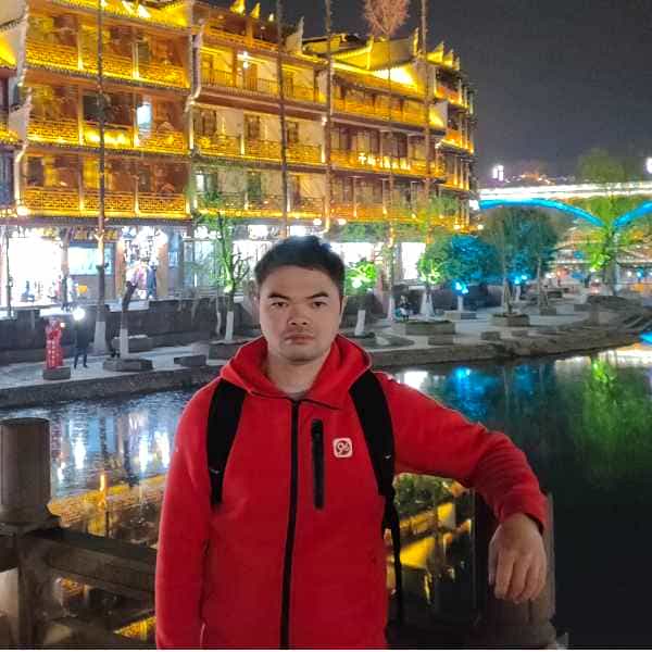 39岁岁广东单身帅哥 - 乌鲁木齐吉缘网