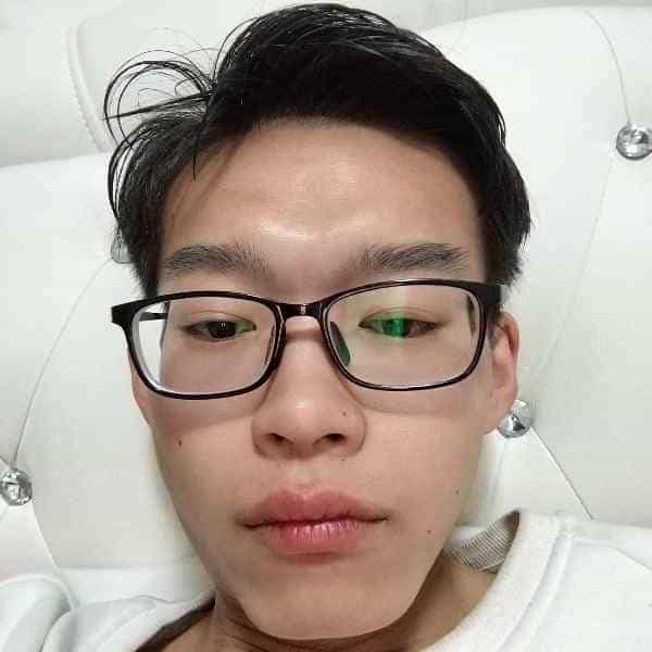 23岁岁河南单身帅哥 - 乌鲁木齐吉缘网