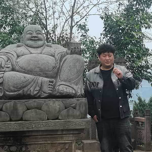 37岁岁四川单身帅哥 - 乌鲁木齐吉缘网