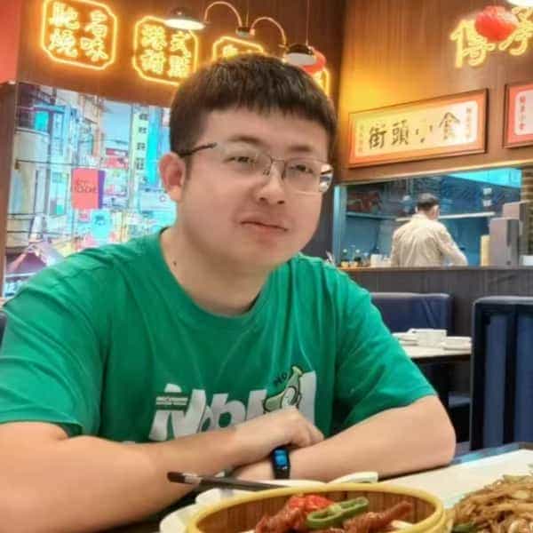 31岁岁安徽单身帅哥 - 乌鲁木齐吉缘网