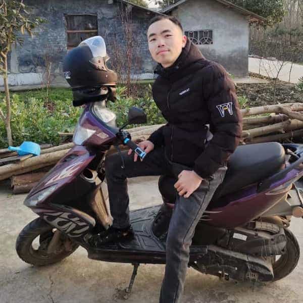 36岁岁湖南单身帅哥 - 乌鲁木齐吉缘网