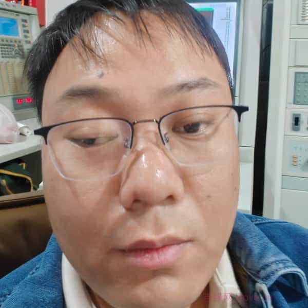 32岁岁陕西单身帅哥 - 乌鲁木齐吉缘网