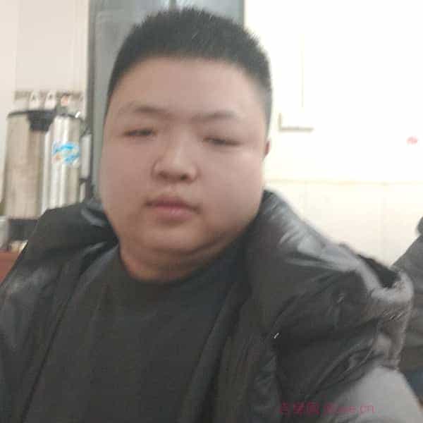 36岁岁山东单身帅哥 - 乌鲁木齐吉缘网