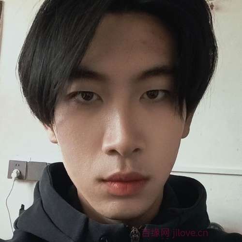 28岁岁内蒙古单身帅哥 - 乌鲁木齐吉缘网